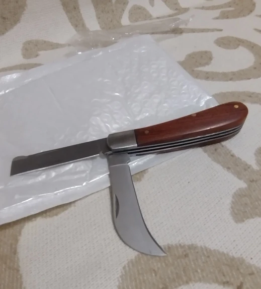 Folding Grafting Knife Grafting Tools Grafting Pruning Knife Professional Garden fruit tree Grafting Cutter Wooden Handle Knife photo review