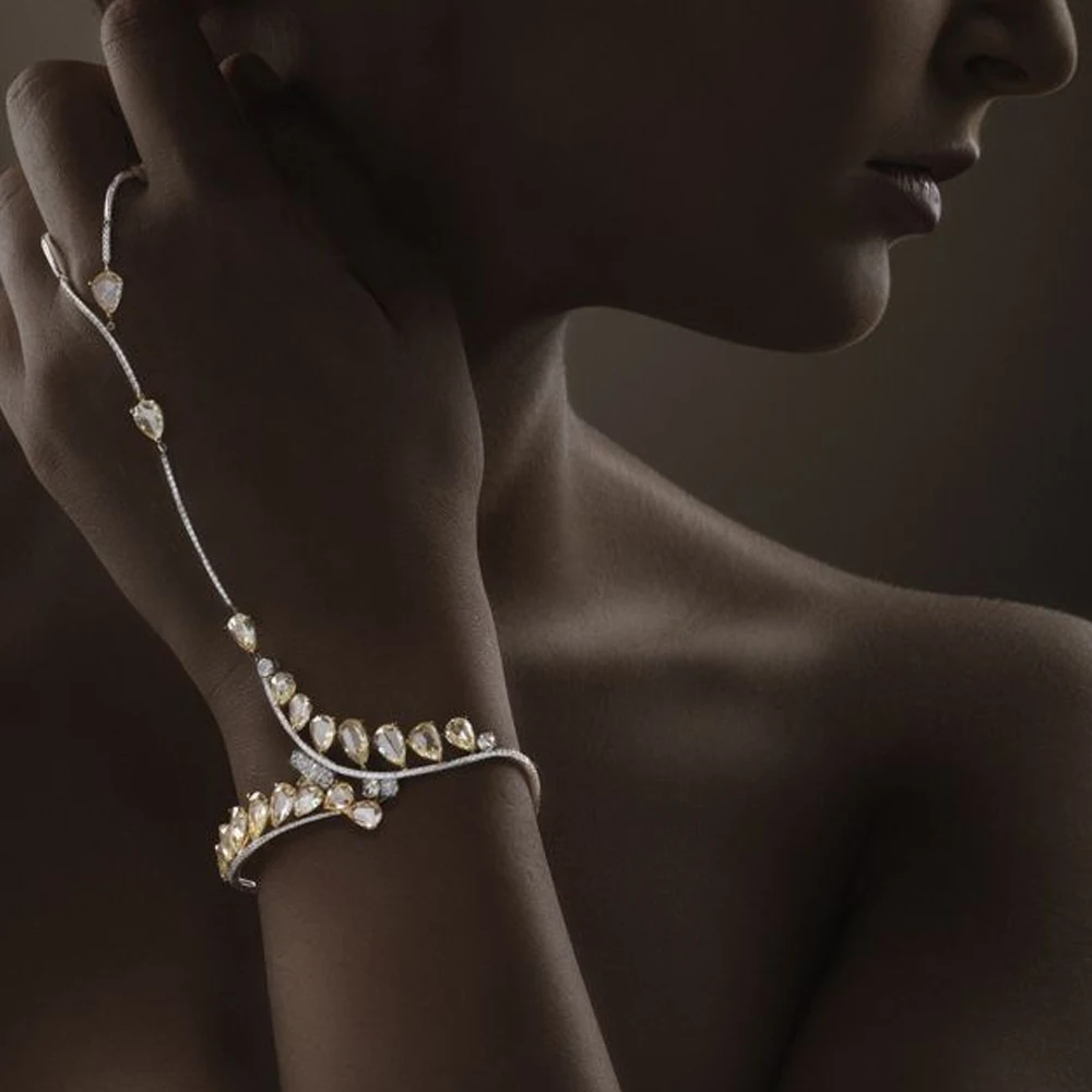 

Элегантный женский циркониевый браслет на палец, цепочка, Богемские аксессуары для рук, свадебный браслет в виде капли воды с кристаллами, регулируемый браслет, ювелирные изделия