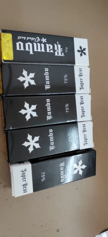 Crème anesthésiante Rambo indolore à 75 % pour le maquillage permanent, le tatouage par micro-aiguilletage, la peau du corps, crème indolore originale photo review