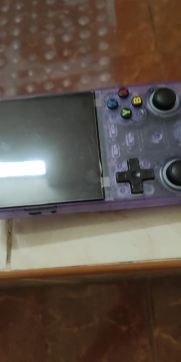 R36 ULTRA photo review