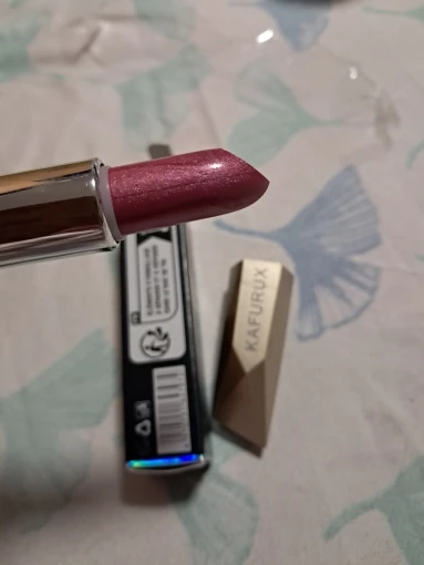 Red Metallic Longlasting Glitter Lip Glaze Lipstick photo review