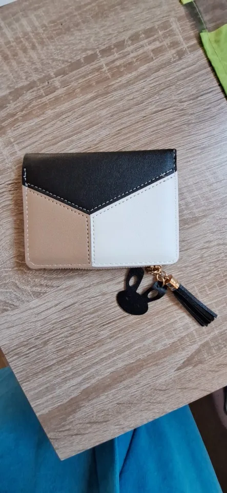 Women's PU Leather Wallet photo review