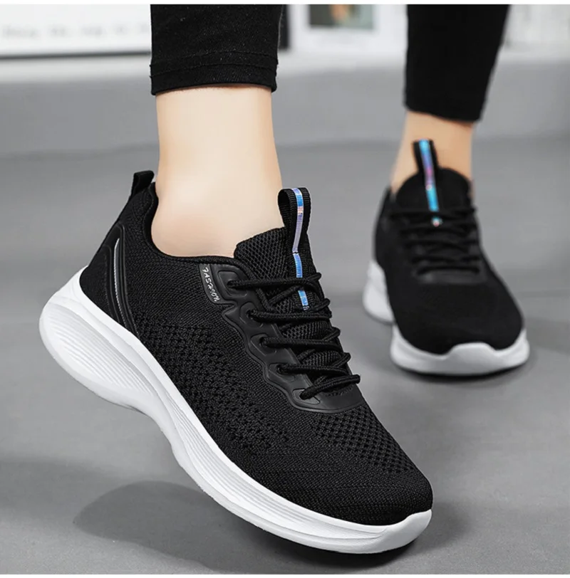 Lightweight Women Casual Shoes Ladies Sport Sneakers Anti-Slip Flat Shoes Soft Sole Breathable Mesh Running Shoes Size 36-41