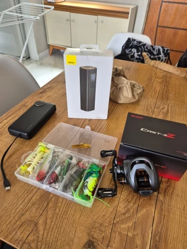 TeslaHubs™ Portable Air Pump customer photo