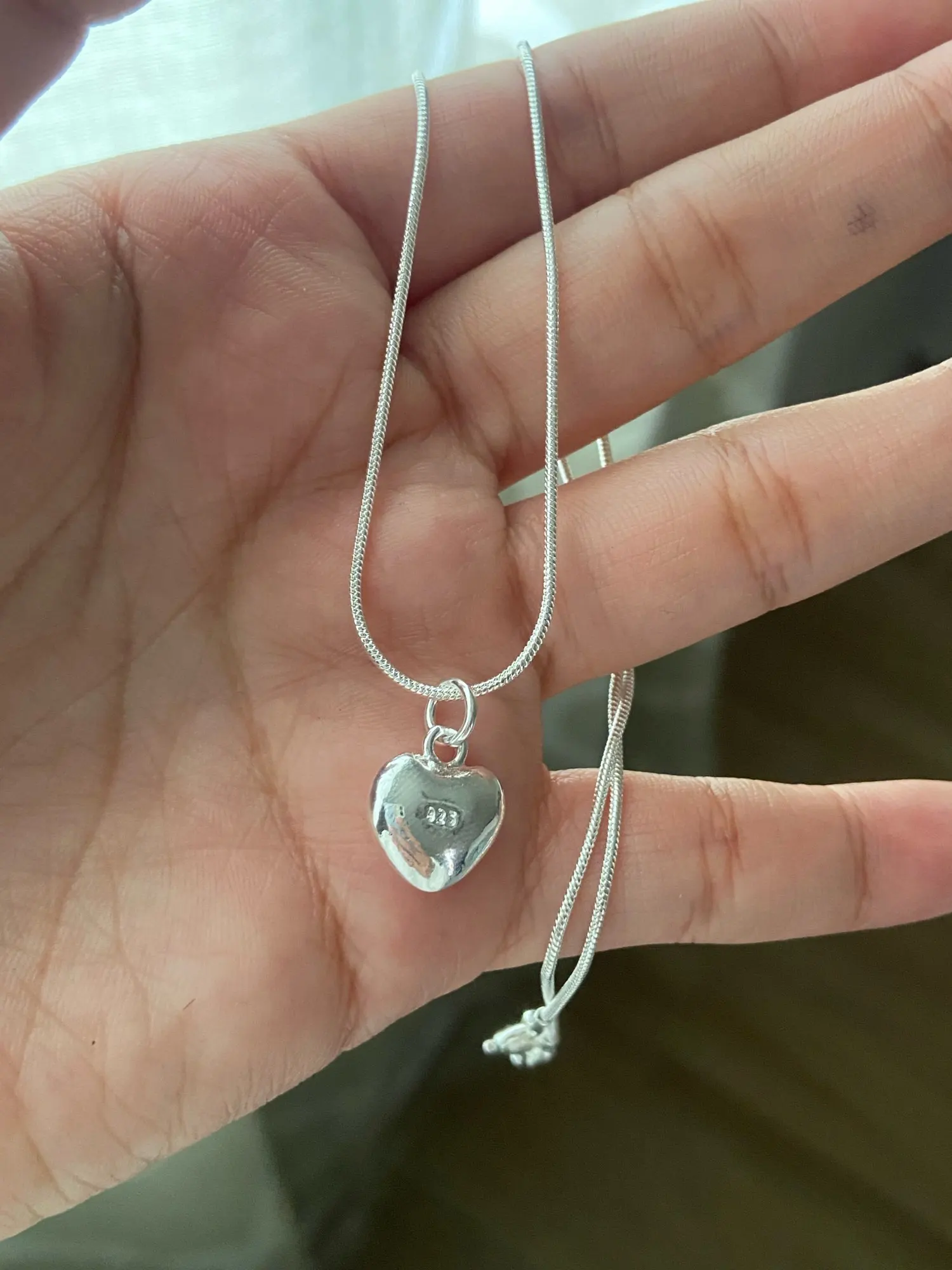 Collar fino de Plata de Ley 925 con forma de corazón liso, cadena de serpiente de 18-24 pulgadas para mujer, abalorio de boda, joyería de moda de lujo photo review