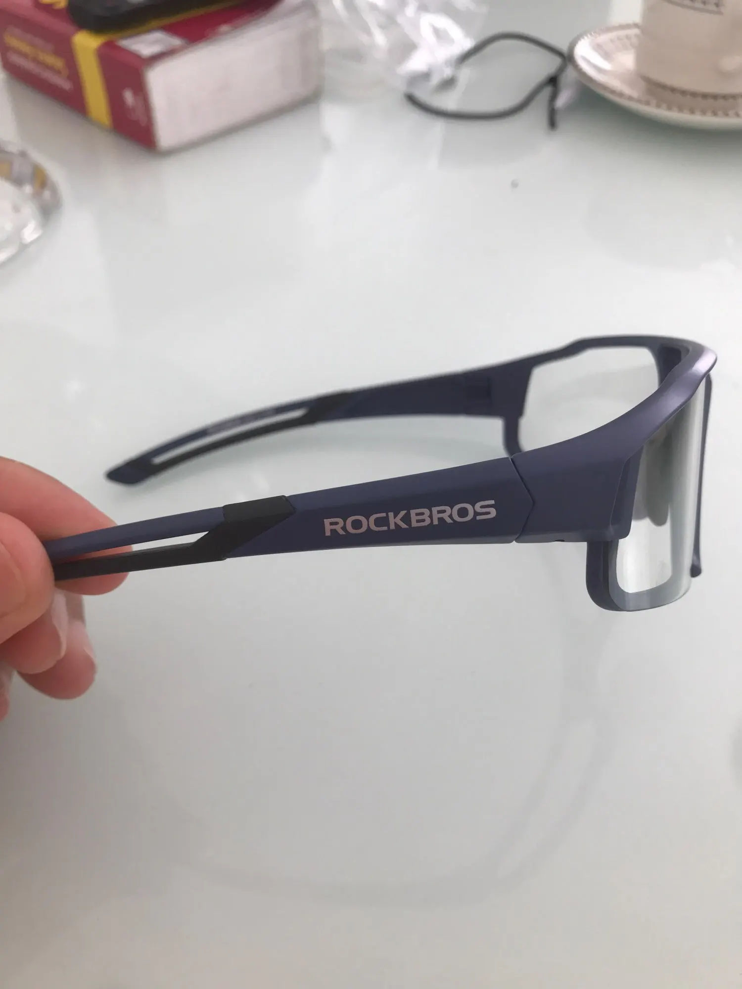 ROCKBROS Photochromic Cycling Glasses photo review