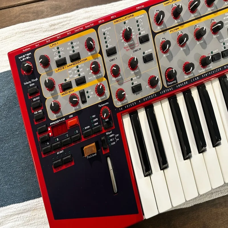 HOT lead Virtual Analog Synthesizer