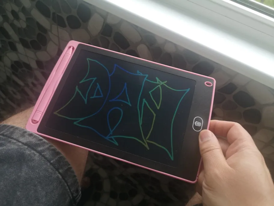 Tablette d’écriture LCD pour enfants – Ardoise magique effaçable, planche à dessin, jouet éducatif garçon/fille photo review