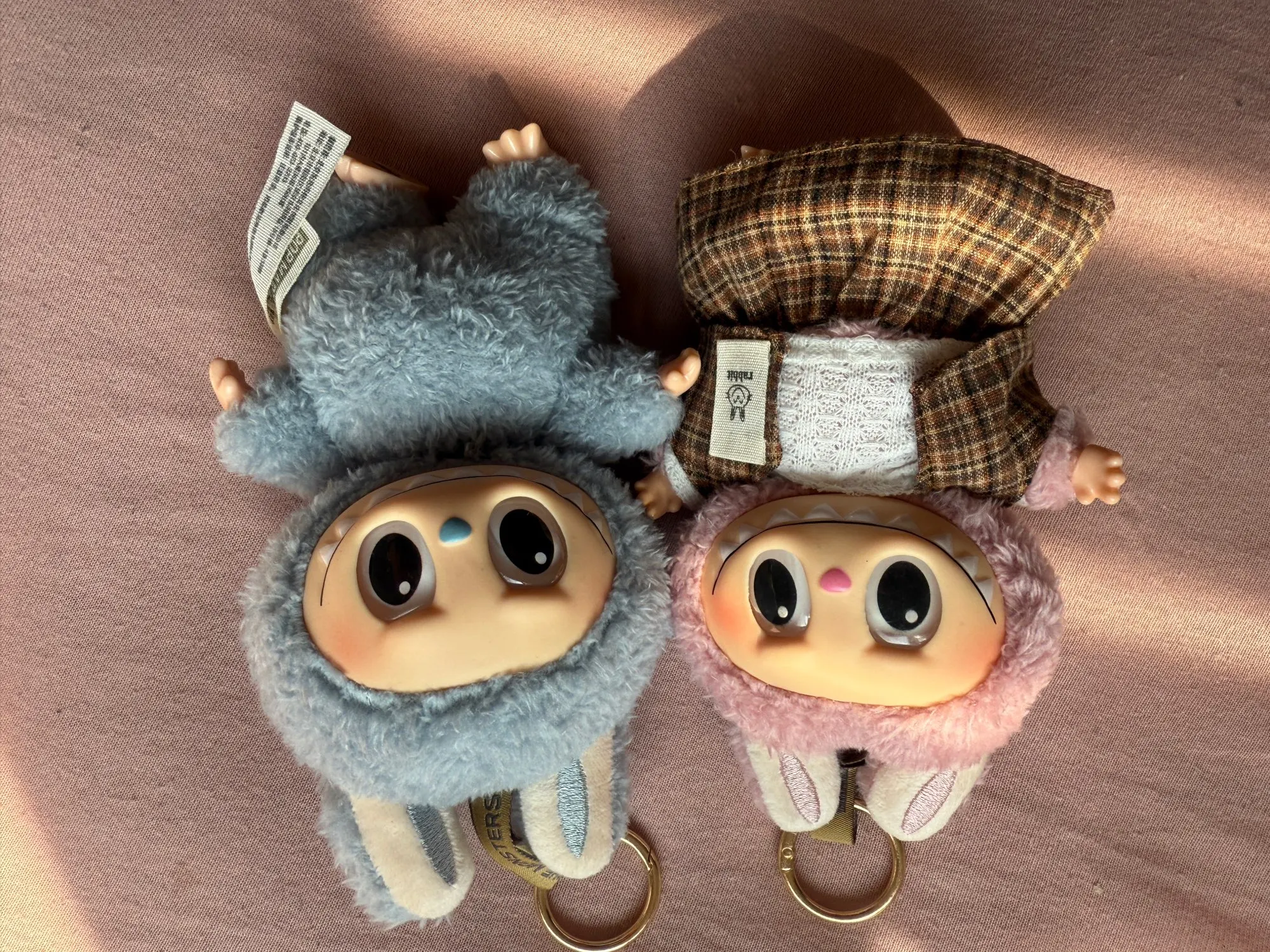 Labubu V1/V2 Doll Clothes: Strap Pants & Skirt Overalls Set with Accessories photo review