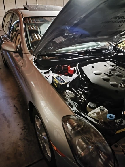 Chargeur de batterie 12V, 7A