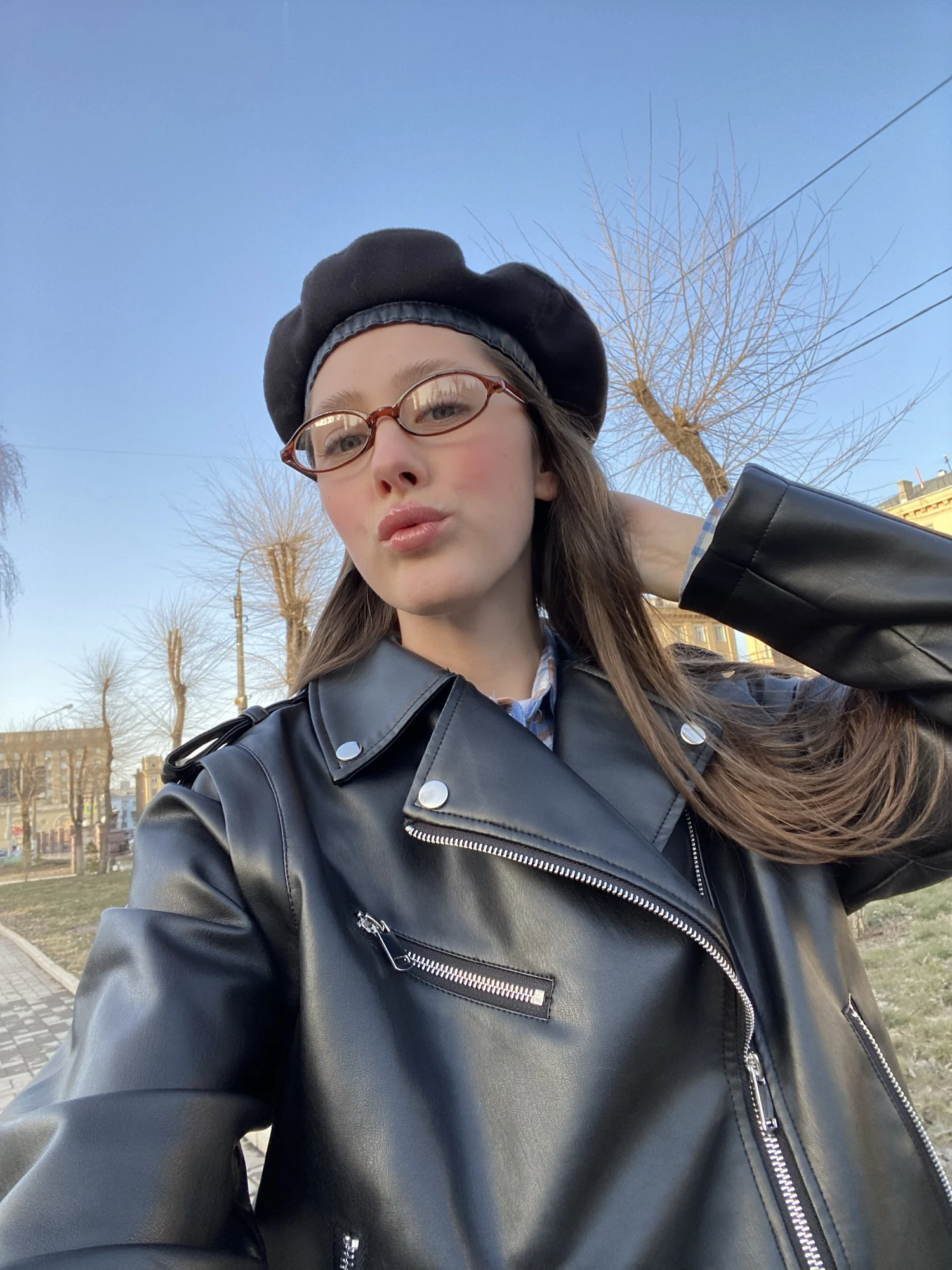Retro Oval Glasses Women Girls Y2K Red Green Frame Glass Eyewear Decorative Computer Anti-blue Eyeglasses with Seaside Driving photo review