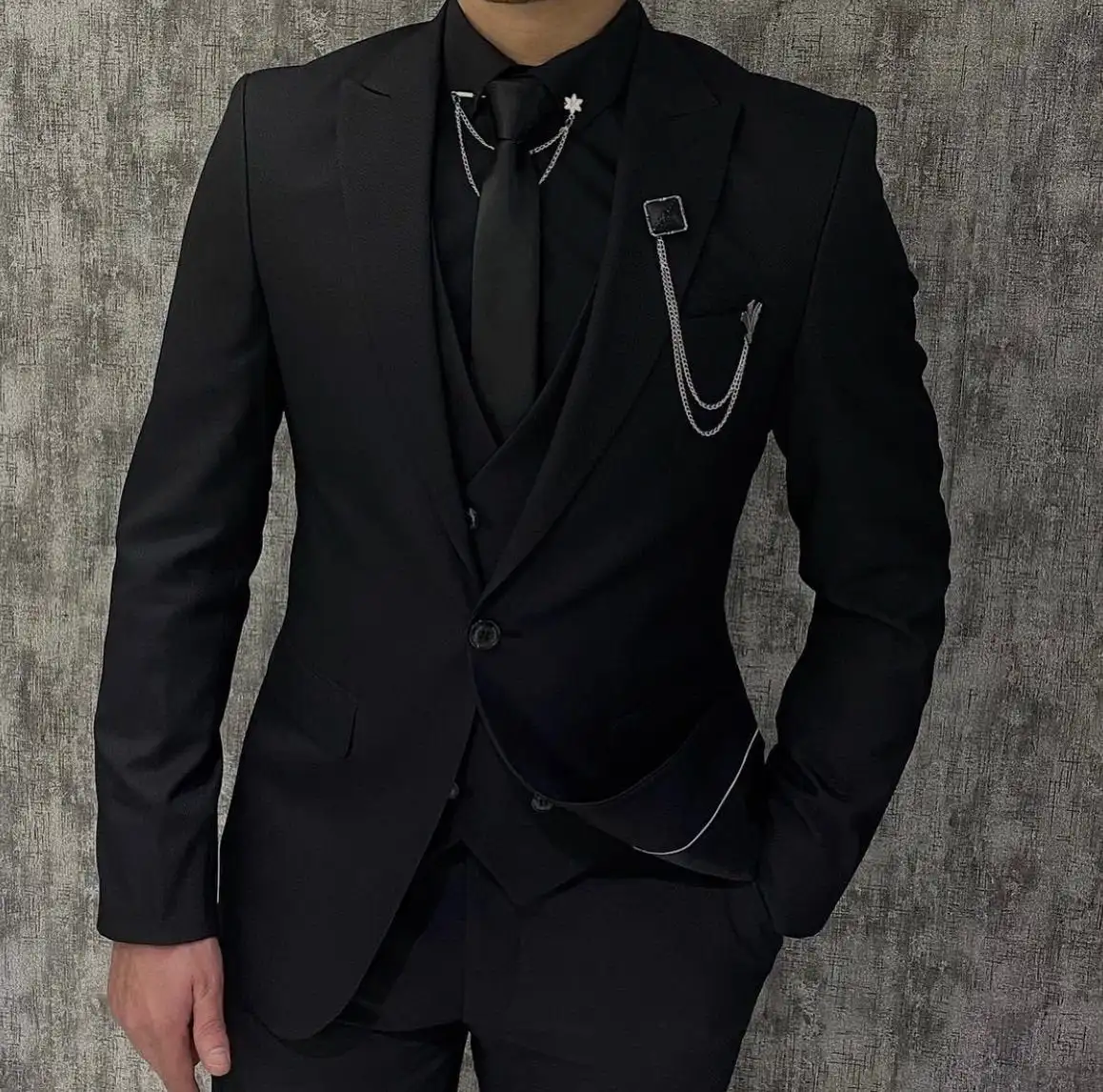Black Luxury Men's Suits Elegant Slim Fit Male Blazer Peak Lapel Latest Three-Piece (Jacket+Pants+Vest) Terno Masculino Completo 2