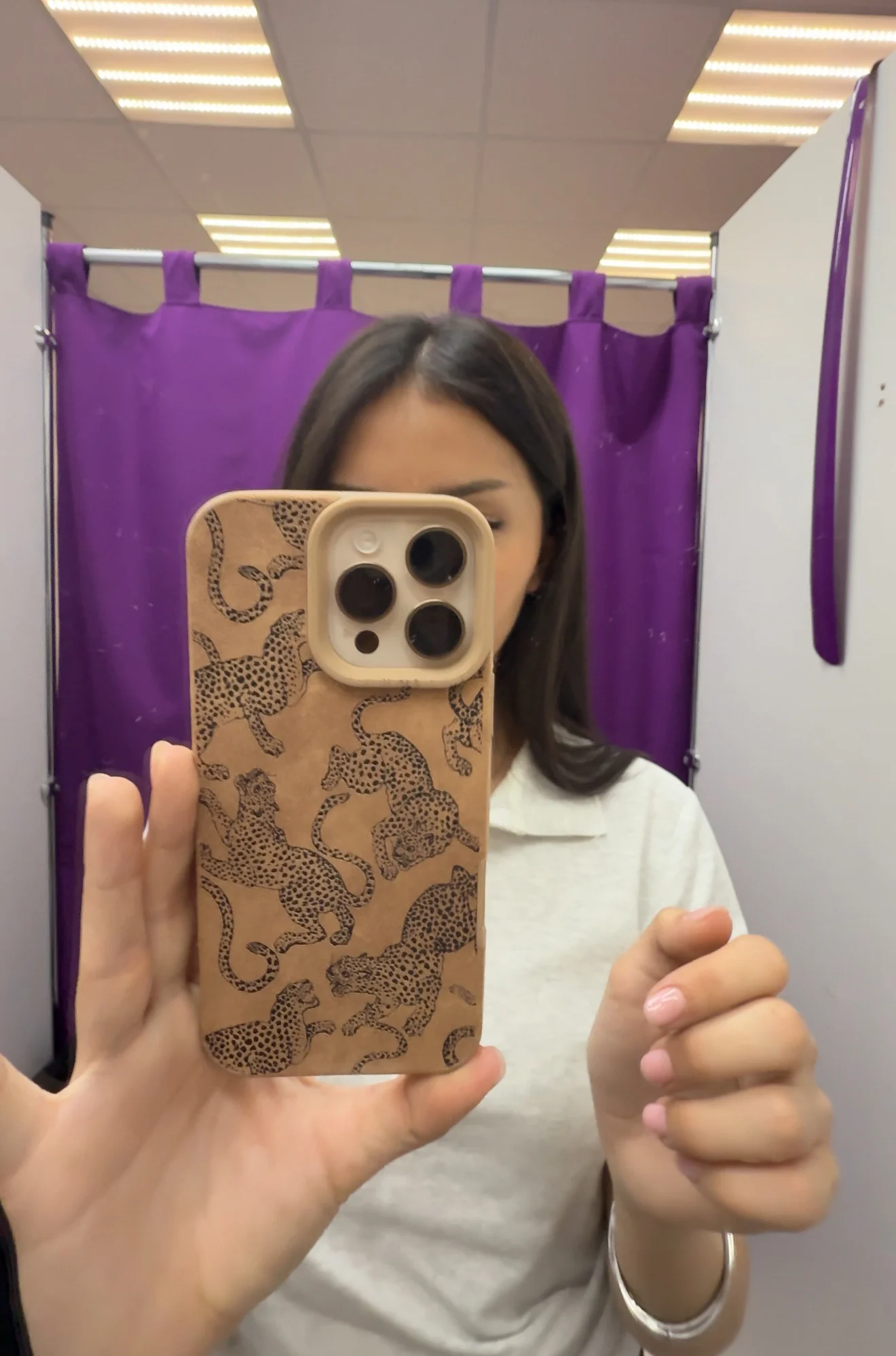 Capa iPhone Leopardo em Couro Bonded Antichoques - Horiginex