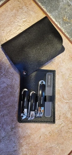 New Nail Clippers Set 4 PCs with Rotating Leather Bag Professional Trimmer Pedicure Care Tools Manicure Set Home Care Gift photo review
