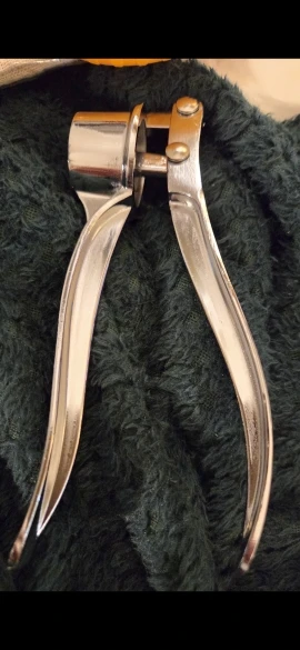 Kitchen aluminum alloy garlic grinder, extruder, manual press, grinding tools, kitchen small tools photo review