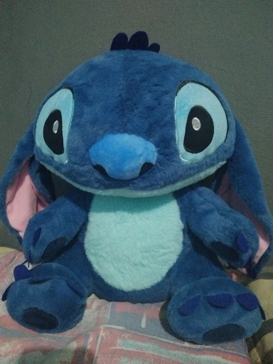 Grosse Peluche Stitch Bleu photo review