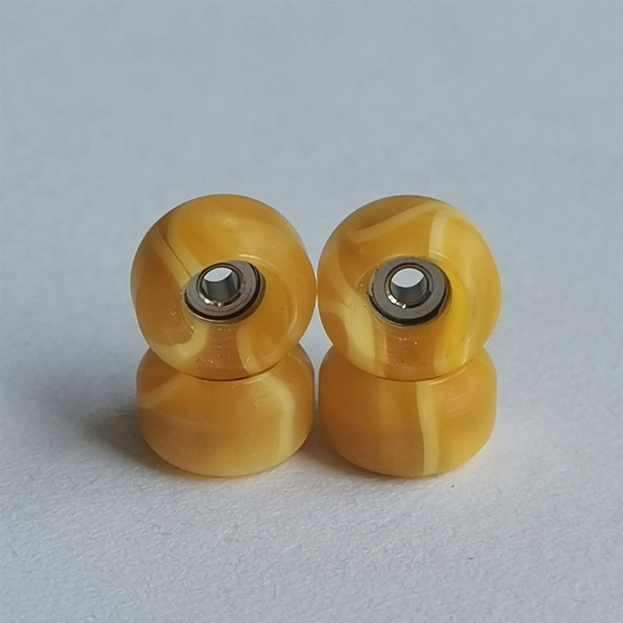 Рисунок 3 - Профессиональные колеса для скейтборда на палец