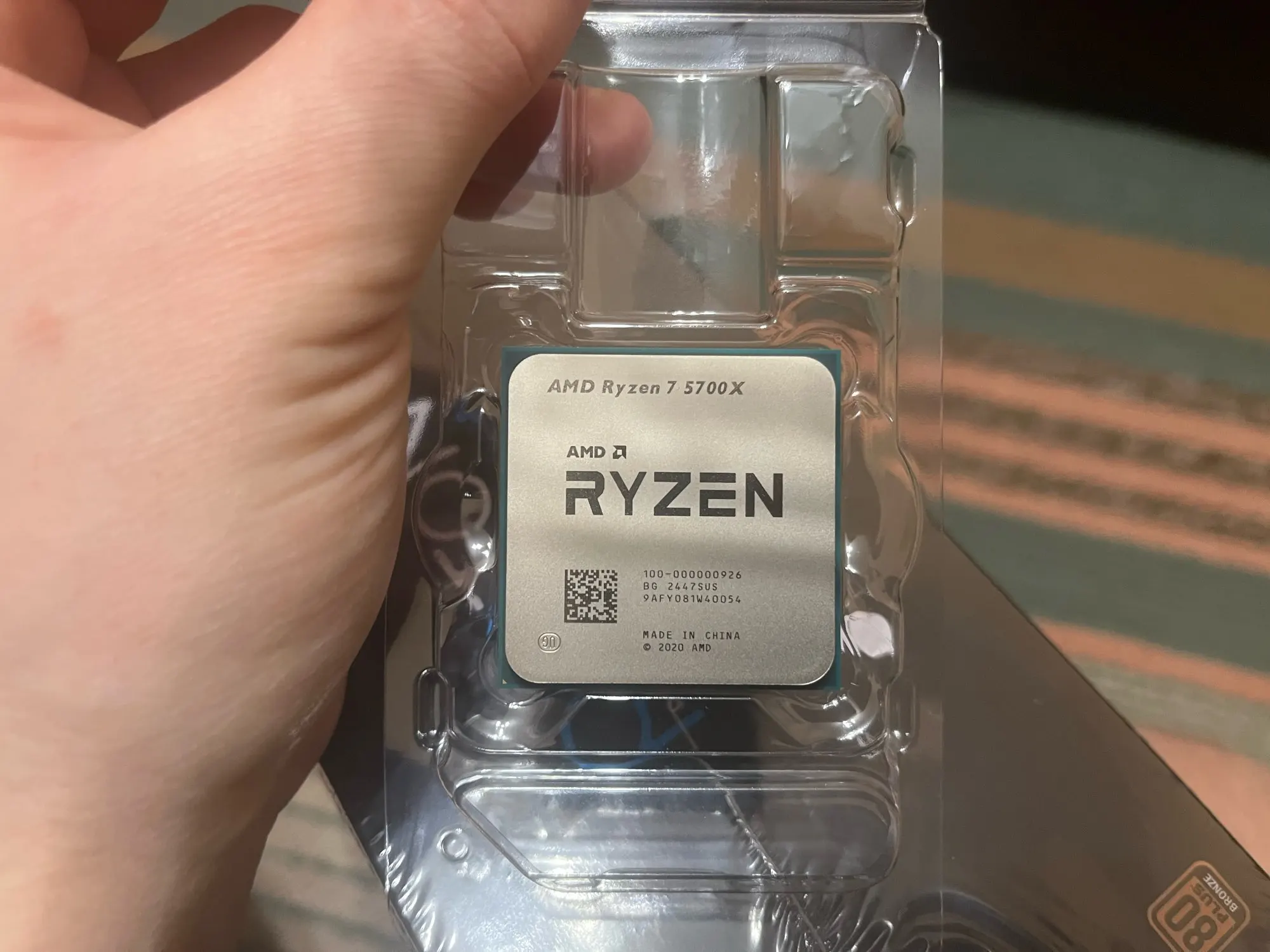 新品未使用★ AMD Ryzen 7 5700X Socket s-l400.jpg
