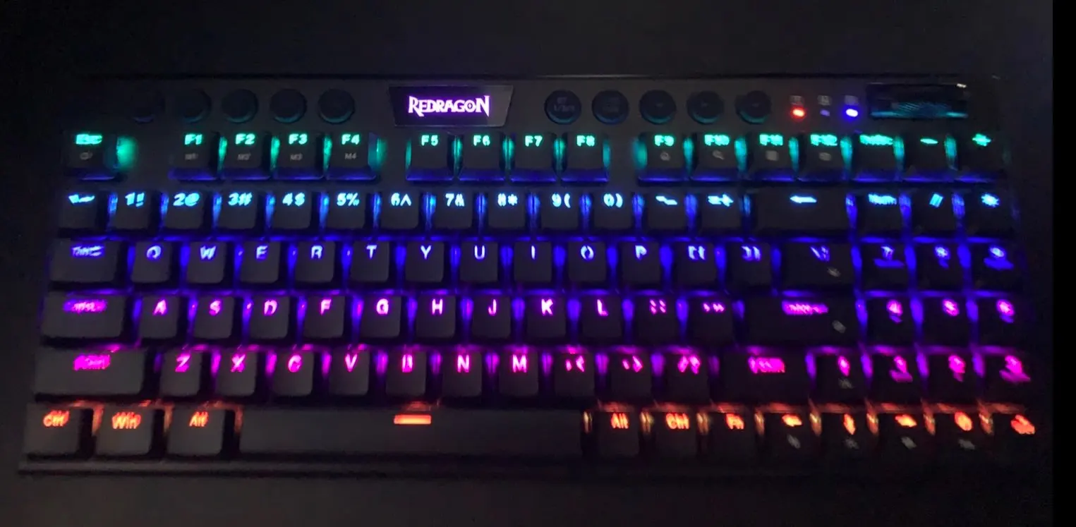 YI Pro K625P KBS 94-Key Slim Mechanical Gaming Keyboard with RGB, Bluetooth 5.0, and USB 2.4G Connectivity photo review