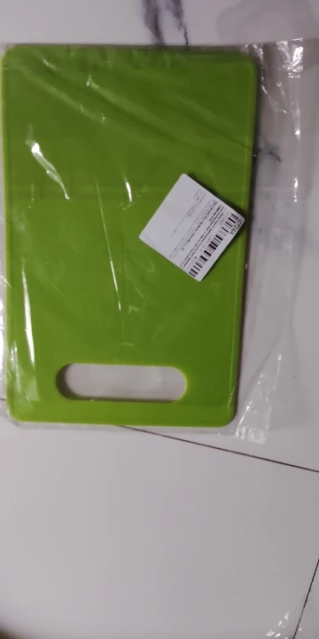 Creative PP Square Chopping Board, Non-Slip Vegetable & Fruit Cutting Board photo review