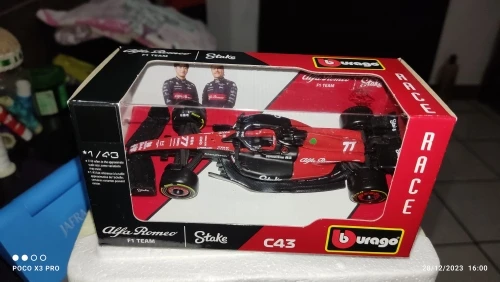 Bburago 1:43 F1 Model Car Mercedes Ferrari Redbull Racing SF23 AlpineA523 AlfaC43 Metal Diecast Verstappen Collectible Miniature photo review