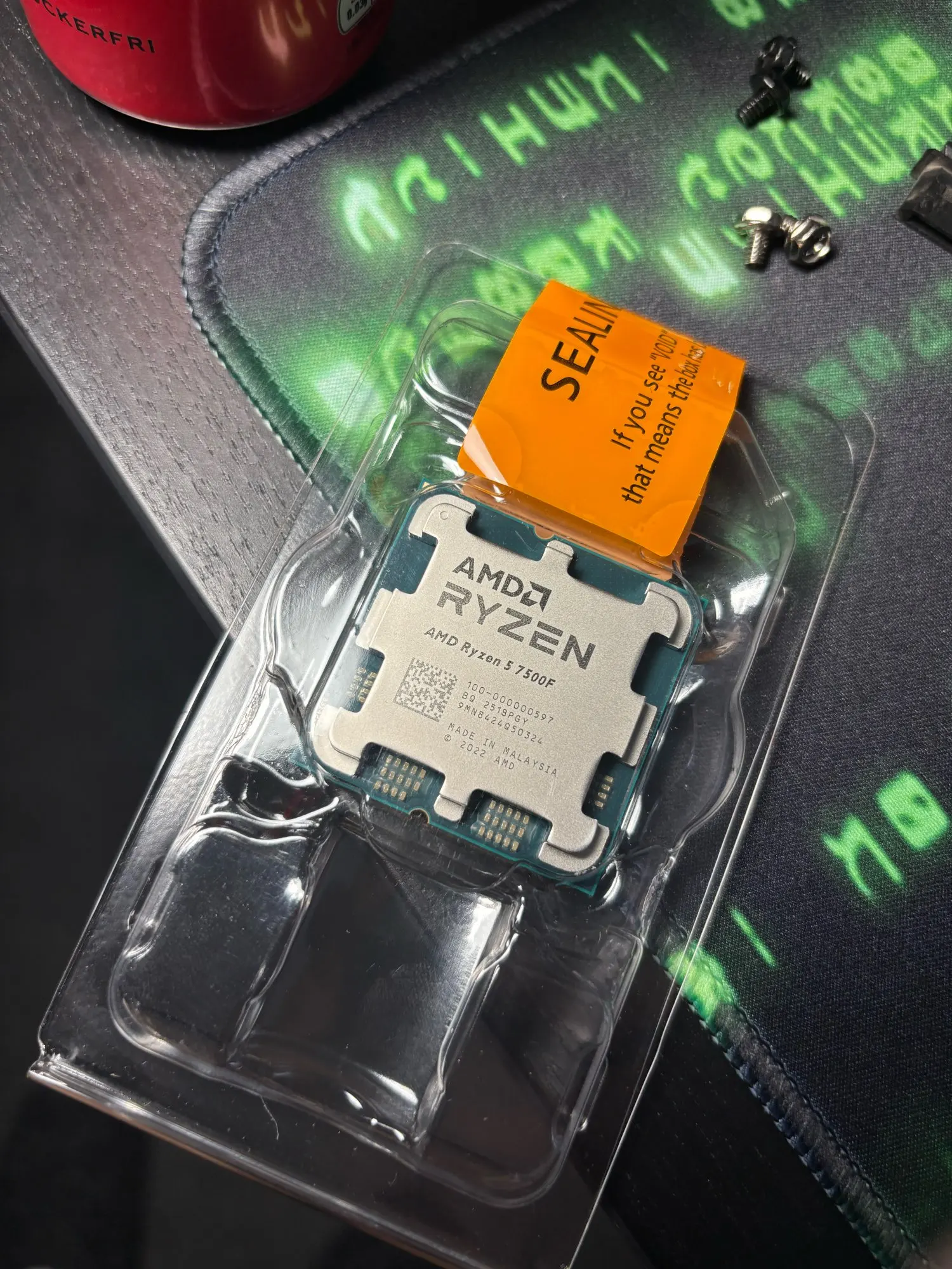 AMD Ryzen 5 7500F Processor CPU R5 7500F Up to 5.0 GHz 6-Core 12-Thread 32MB Game Cache Socket AM5 DDR5 5200MHz Desktop PC Gamer photo review