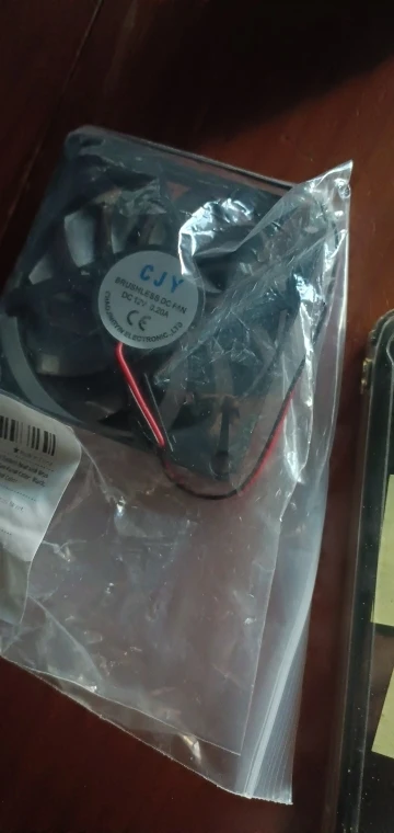 12V 2-Pin 80x80x10mm PC Computer CPU System Heatsink Brushless Cooling Fan 8010 Desktop PC Chassis Radiator Cooler Fans photo review