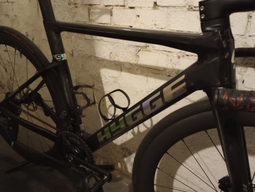 HYGGE Aerodynamic EPS molded carbon frame MODEL S CARBON FRAME