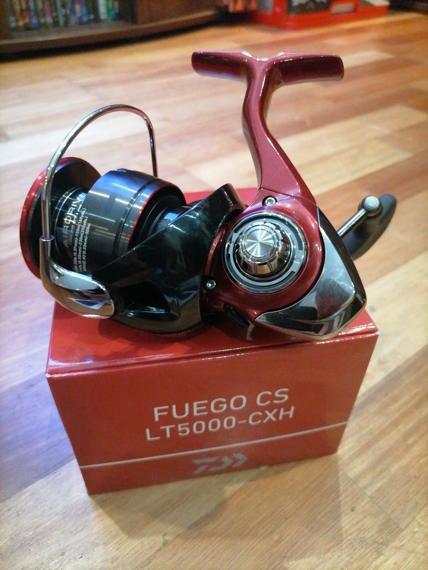 海外モデル 2025 DAIWA FUEGO CS LT 4000-CXH S31cc4107e17d4f02800c99482a6f0