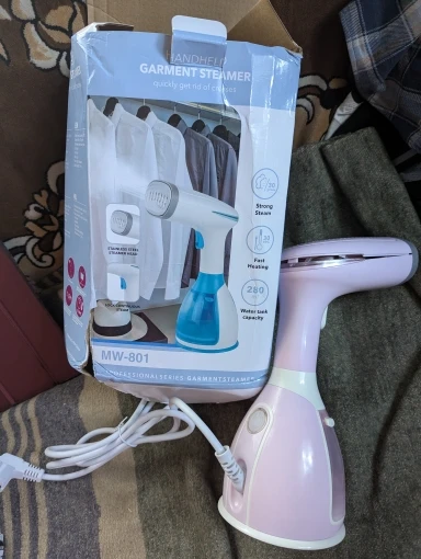 saengQ Handheld Garment Steamer 1500W Electric Household Fabric Steam Iron 280ml Portable Vertical Fast-Heat photo review
