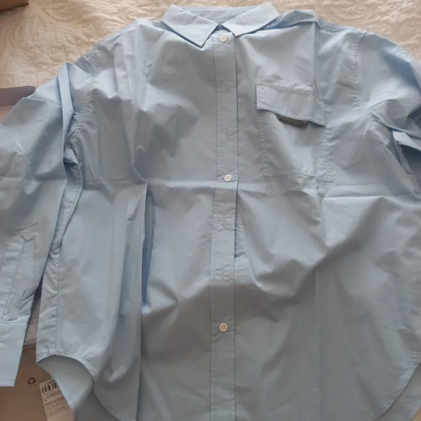 Women's Classic 100% Cotton Button-Down Shirt photo review