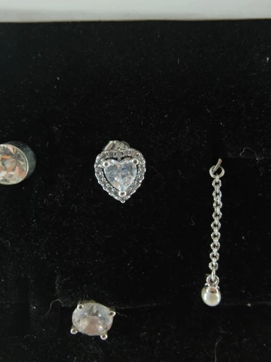 New 925 Sterling Silver Asymmetrical Heart Hoop Stud Earrings Original Sparkling SnowflakStud Earrings DIY Women Fashion Gift photo review