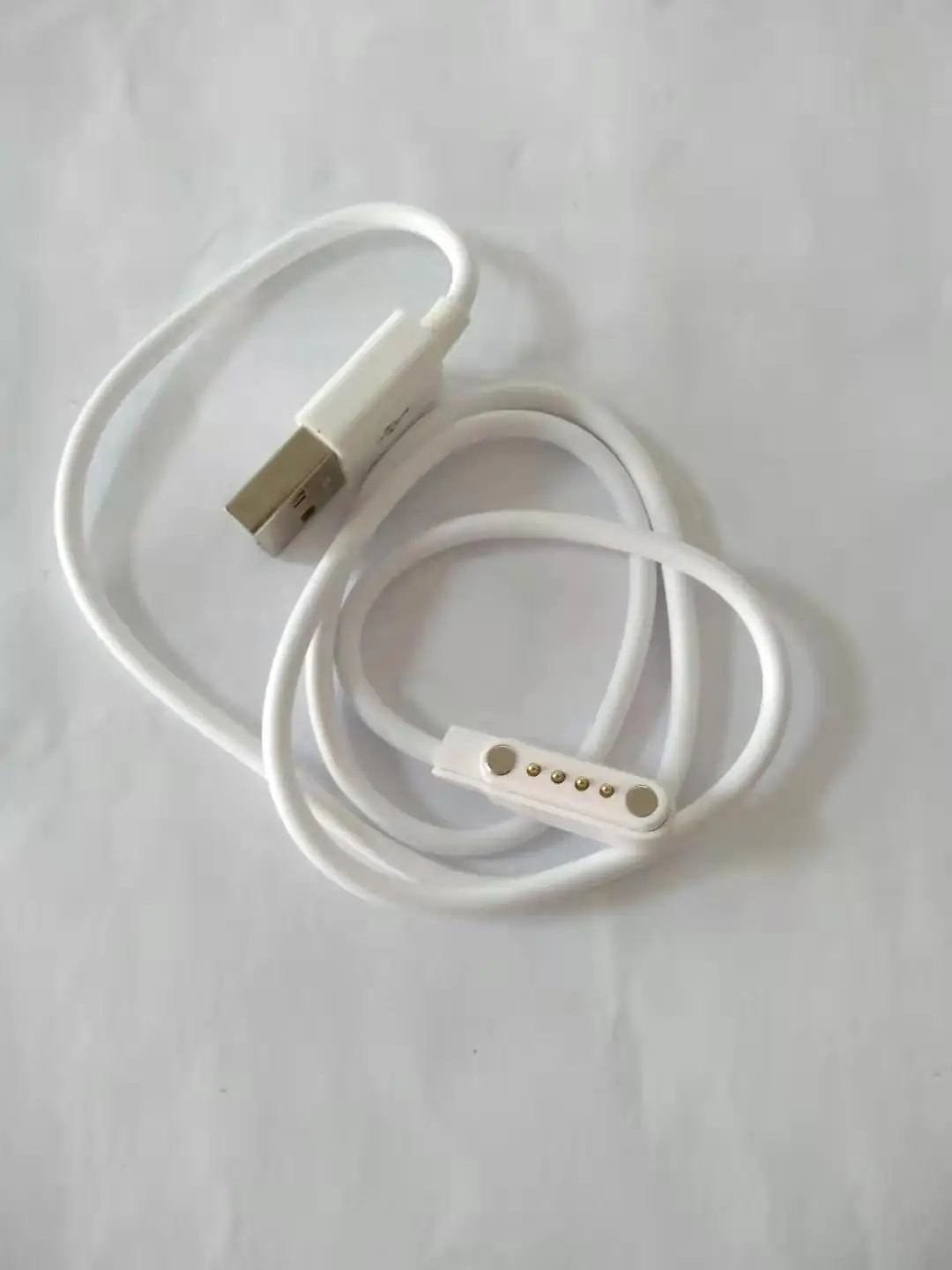 

4-контактный USB-кабель для зарядки 1 шт.