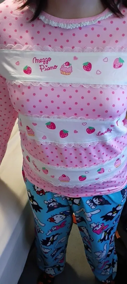 Mezzo Piano Long Sleeve T-Shirt - Jojifuku Aesthetic photo review