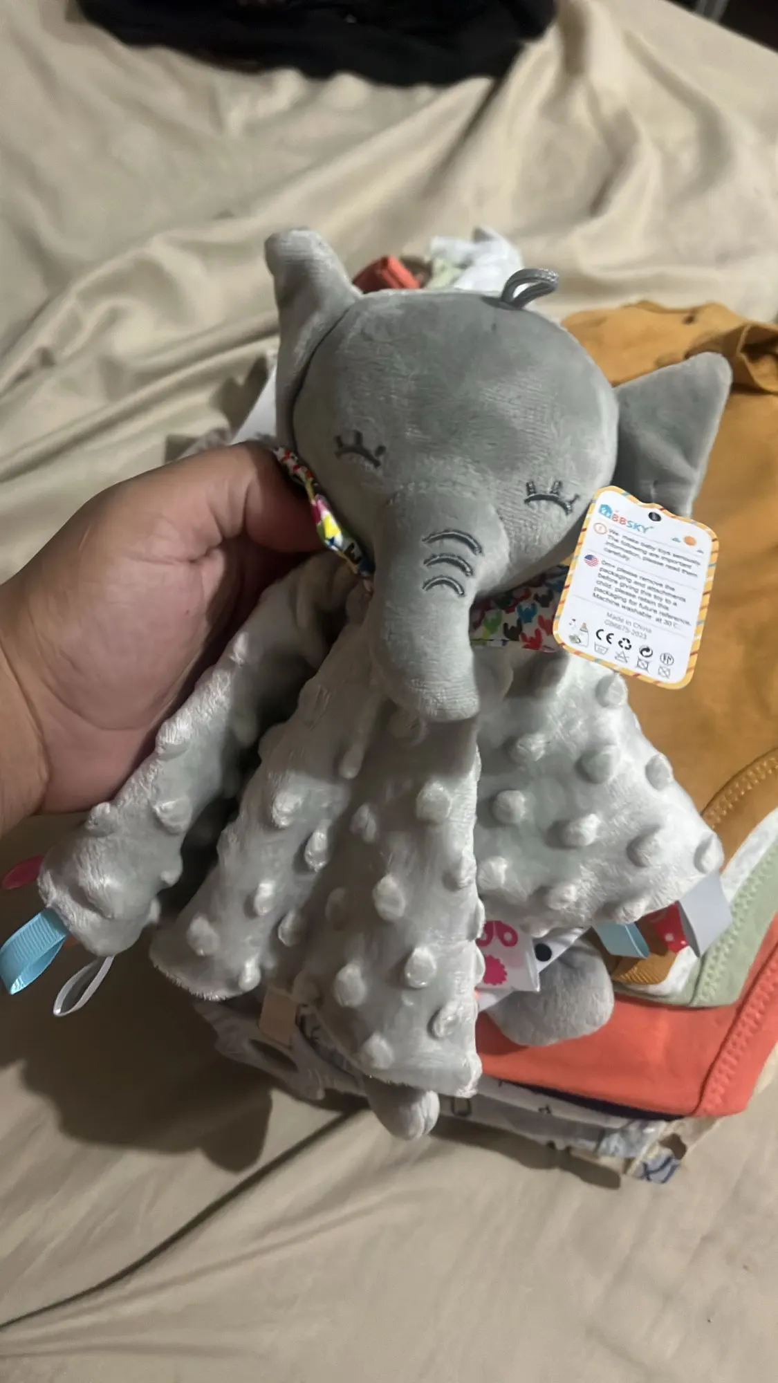 1pcs Baby Security Soothing Doll Towel with Teether Rattles Soft Blanket Snuggle Toy photo review
