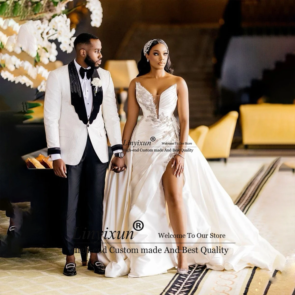 

Modern Mermaid Wedding Dresses Appliques Beaded Sleeveless V-Neck Bridal Gowns Chapel Train Satin Side Slit Vestido De Novia