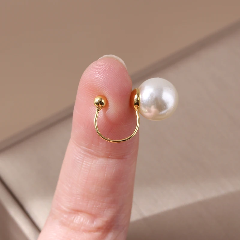 Pearl Ear Clip Resin Material Female Retro Temperament No Hole Ear Clip Fashion Female Jewelry Earrings 1 Pair ear clip earrings clip earrings ear clip ear accessories