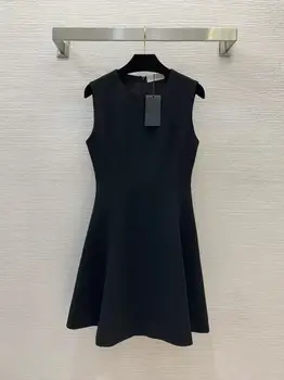 Tight and slim square collar knitted dress with short sleeves 2025 summer new style temperament sexy hot girl hip long skirt 2