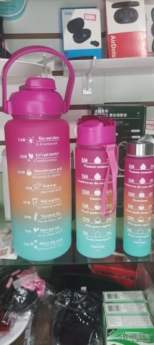 Kit da Garrafa de Água Squeeze Motivacional Com Adesivos 300ML+900ML+2000ML photo review