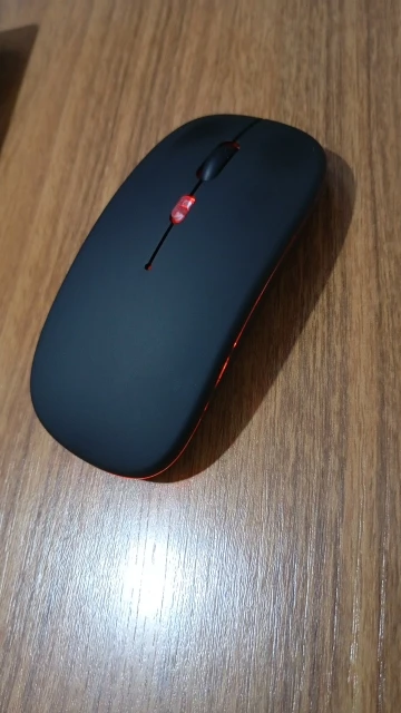 Wireless Bluetooth 2.4GHz RGB Mouse Rechargeable Silent photo review