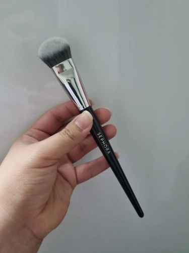 LOYBJ Professional Foundation Brush 47 Broom Head Liquid Foundation Shadow Concealer Brushes photo review