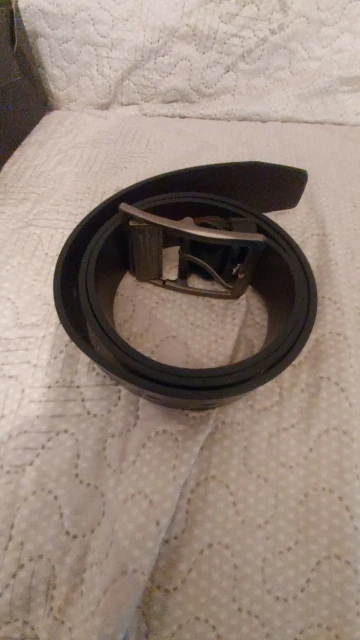 MIDNIGHT SOVEREIGN™ – Black Buckle Genuine Leather Belt photo review