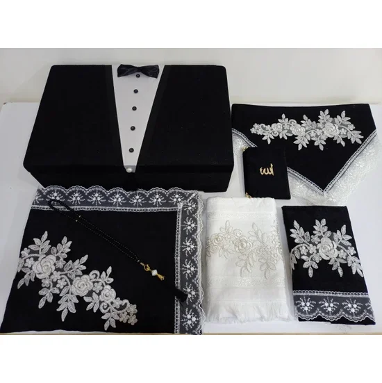 

Lamazi Home Lamazihome Velvet 7 Pieces Black Groom French Guipure Rug Set