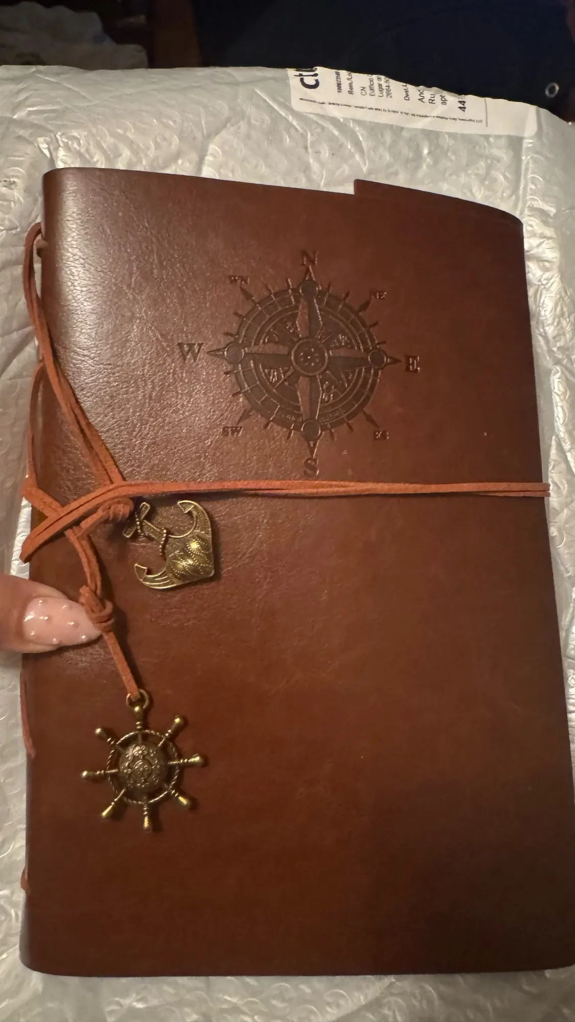 Journal de l'explorateur - Carnet de voyage cuir marron