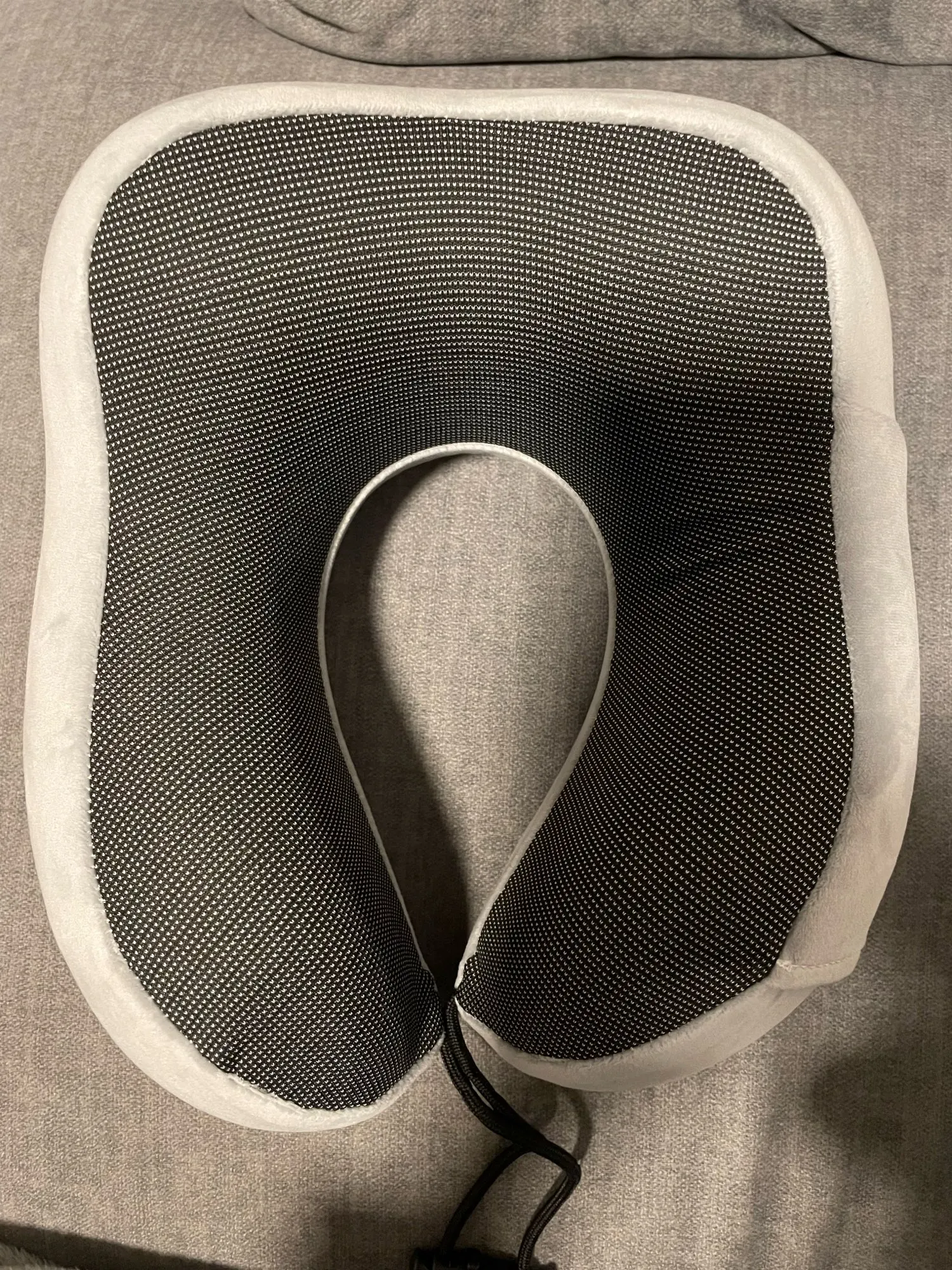 U Shaped Memory Foam Neck Pillows Soft Travel Pillow Massage Neck Pillow photo review