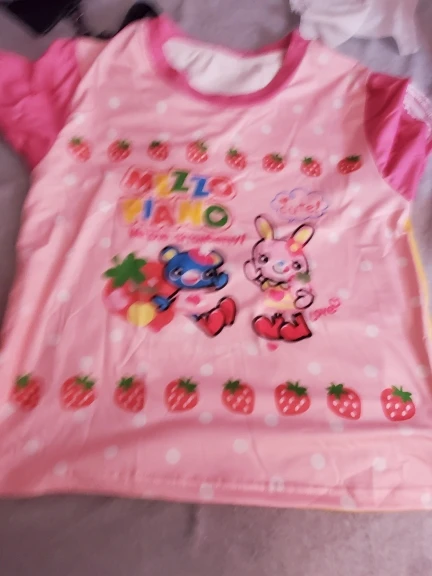 Mezzo Piano Pink Strawberry T-Shirt - Jojifuku Aesthetic photo review