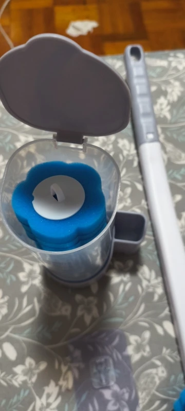 CleanWave™ - Szczotka do czyszczenia toalety z wymiennymi wkładkami