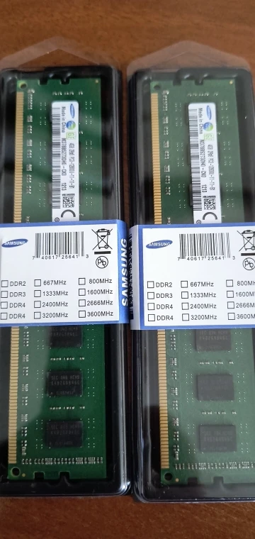 SAMSUNG DDR3 RAM 8GB 4GB 2GB 1600MHz Desktop Memory PC3-12800U DIMM 240Pins 1.5V Memoria RAM DDR3 photo review