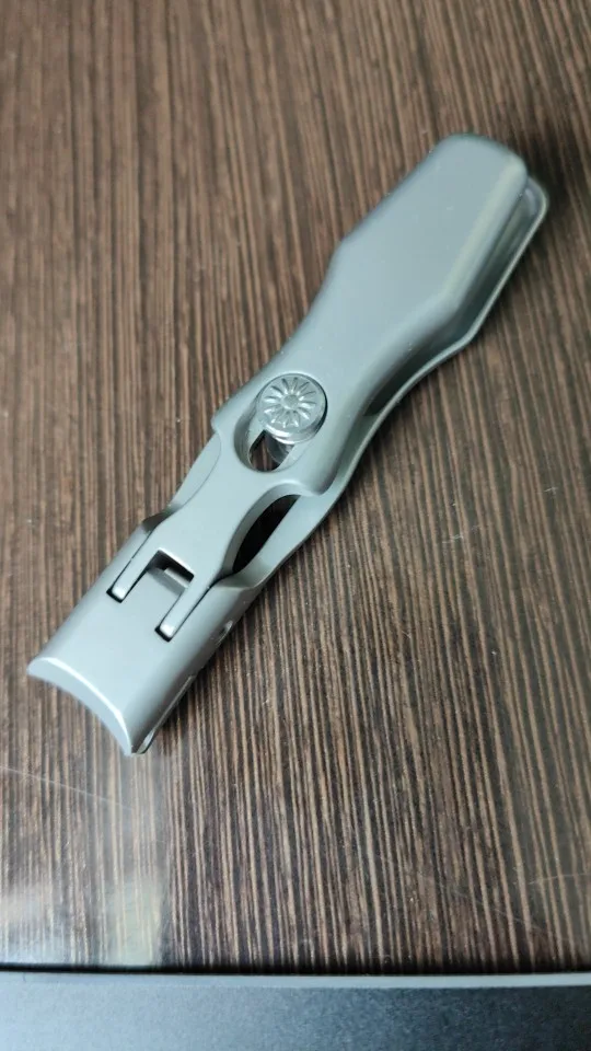 Clean Cut Sharp Nail Clipper Mavigadget