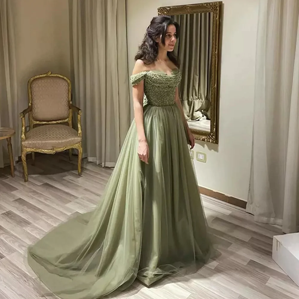 Vestido largo de chiffon con escote en forma de cerradura y espalda descubierta Verde